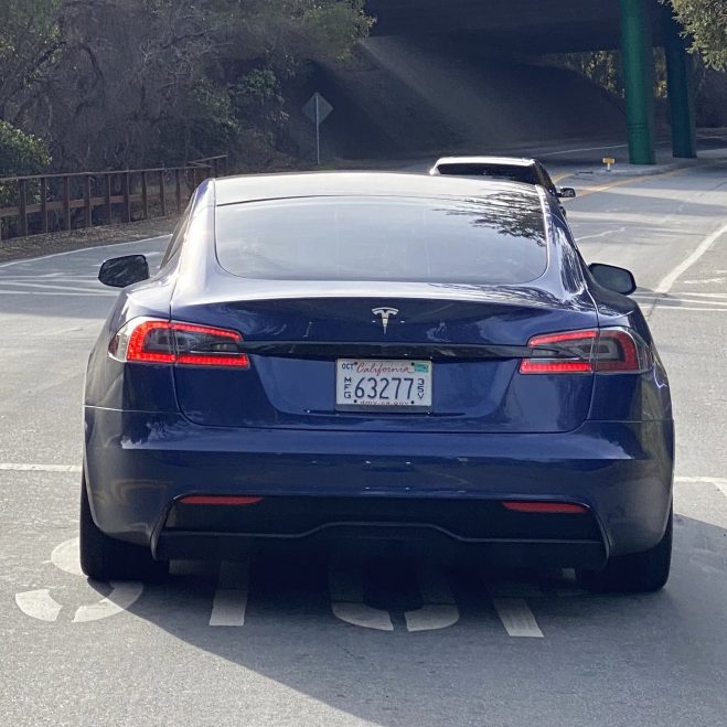 Tesla Model S “Refresh” detected with Plaid-style widebody and new wheels close to HQ