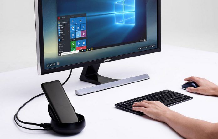 Samsung DeX currently works wirelessly on PCs, in the event that you have a Galaxy S21
