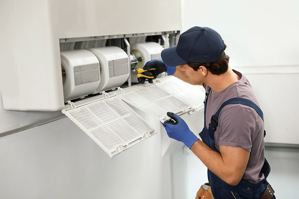 Top warnings that your air conditioner needs a repair work