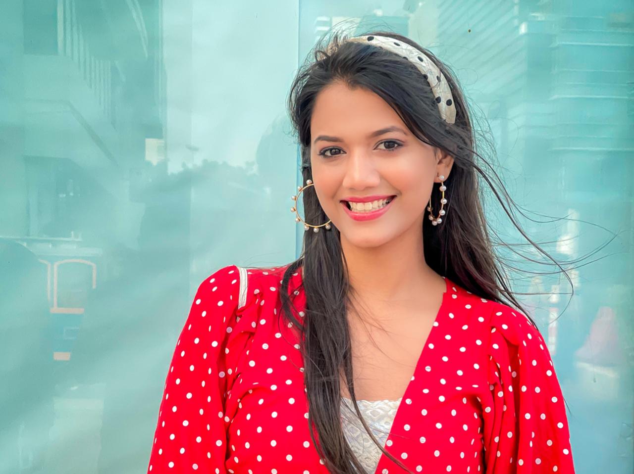 “Beauty with Brain” Female Social media influencer and Youtuber Saloni Mittal’s Incredible Success Story