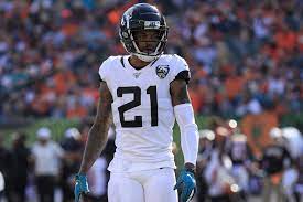 Carolina Panthers agree to deal with A.J. Bouye