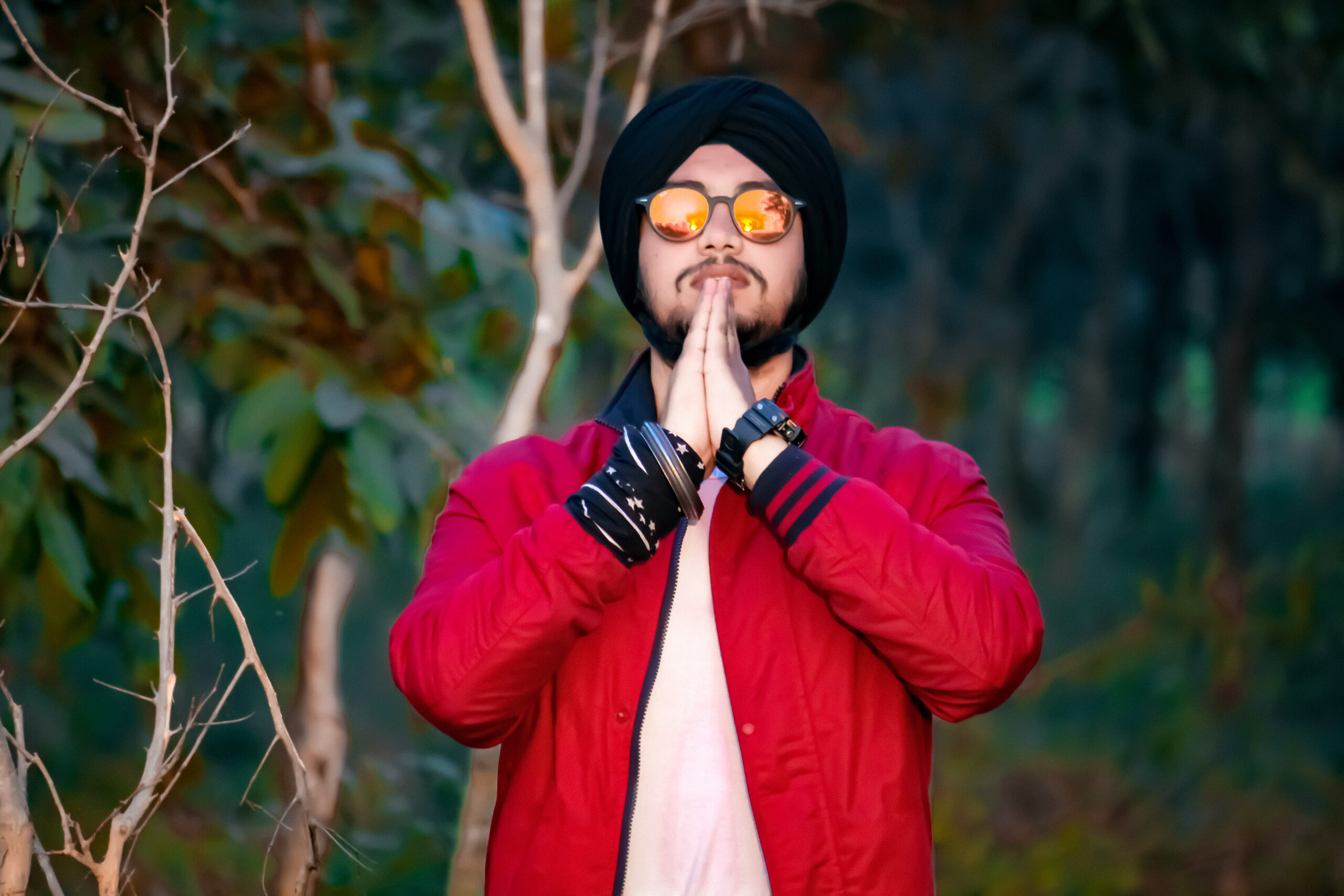 Em Mee Singh: An Established Rapper Tops The Charts