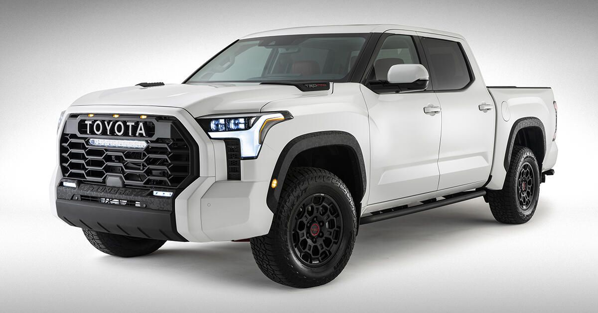 2022 Toyota Tundra uncovered in the first official photograph