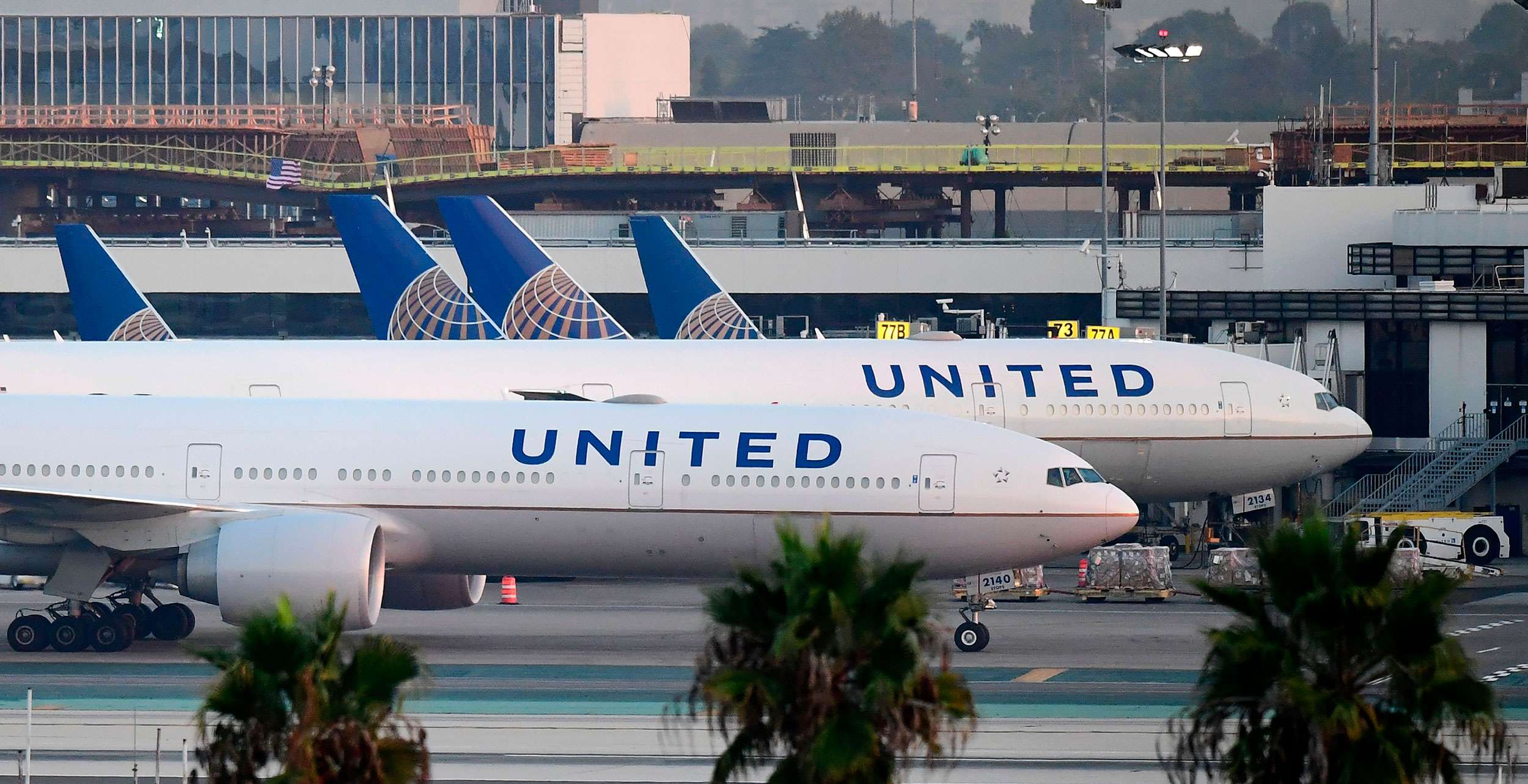 Vaccine mandate far-fetched for domestic travel, United Airlines CEO says