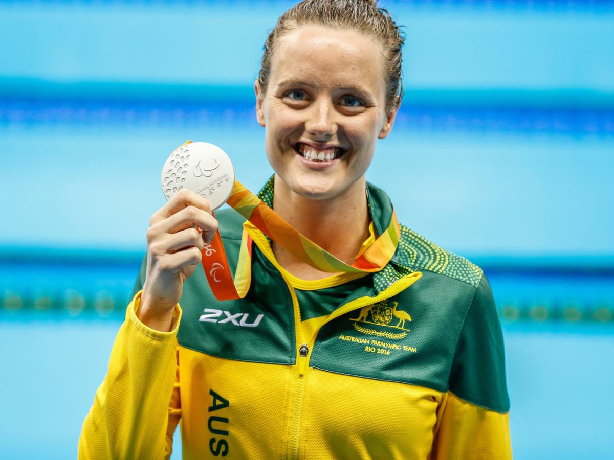  Ellie Cole wins seventeenth Paralympic medal in Tokyo, becoming Australia’s most decorated female Paralympian