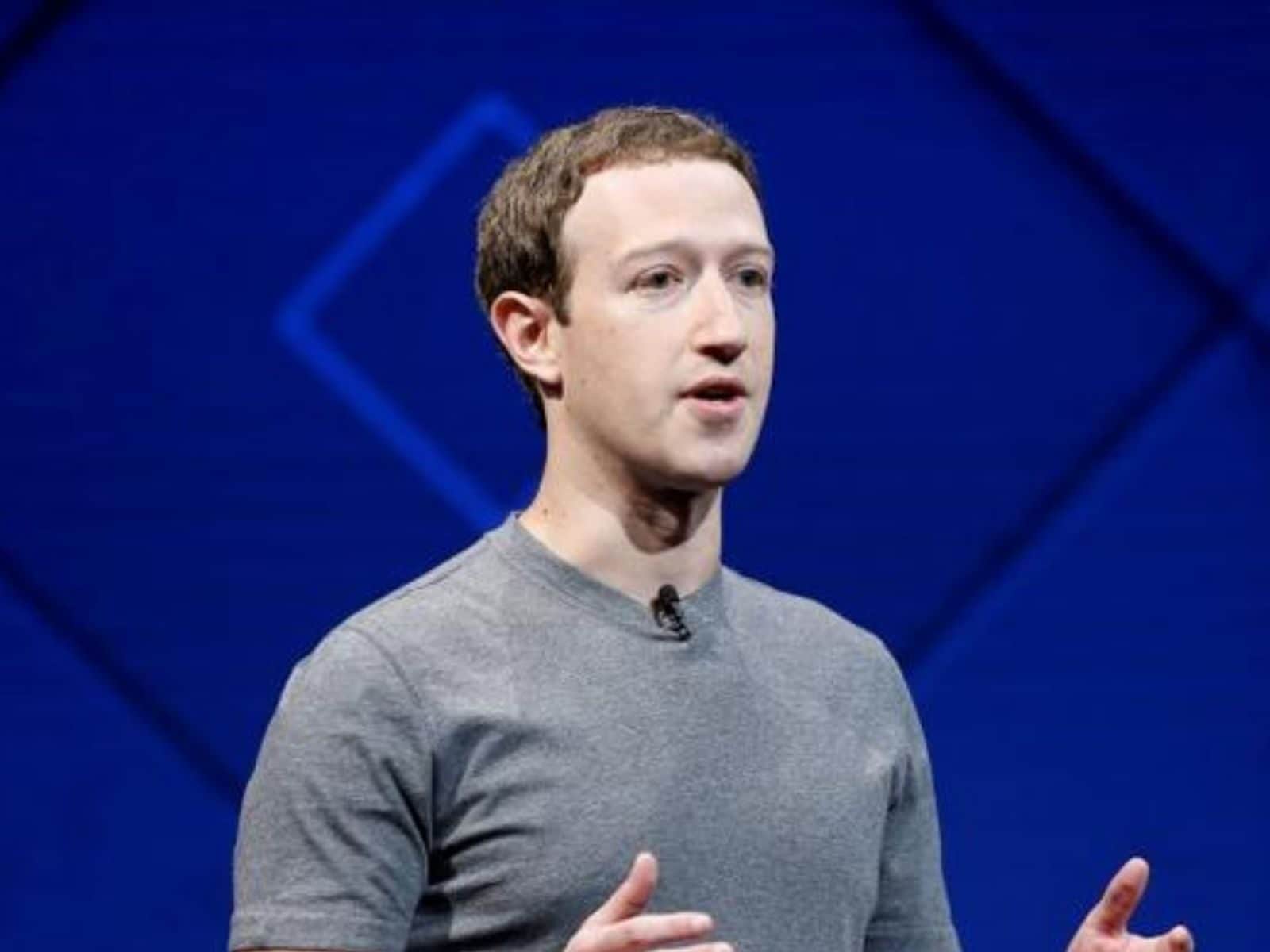Mark Zuckerberg loses $6 billion because of major Facebook blackout