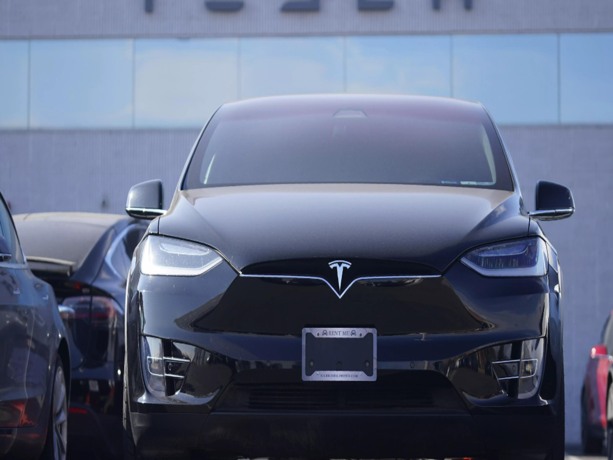 Australian mining organization Syrah Resources will supply graphite for Tesla EVs