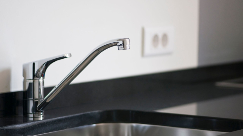 Kitchen Faucets: Choose the Perfect Sink and Tap Set for Your Needs
