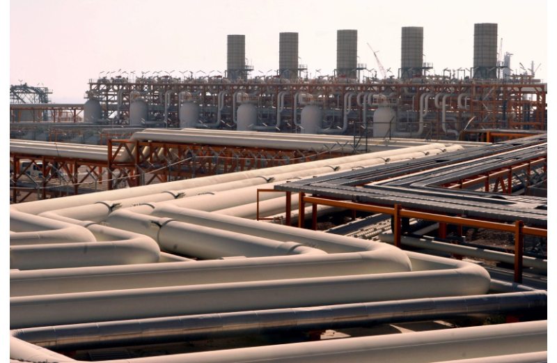 China secures supply by signing a 27-year gas agreement with QatarEnergy