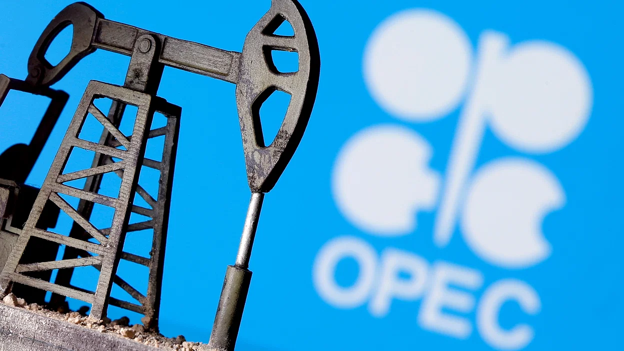 With the economy slowing and Russian sanctions, OPEC+ agrees not to increase oil production