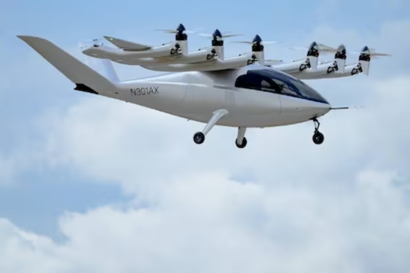 Archer and Stellantis collaborate in order to develop electric aircraft