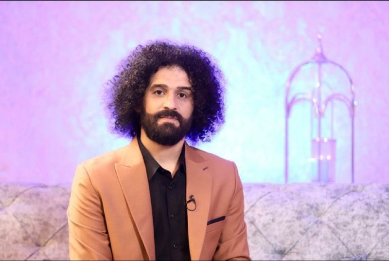 Get to know Mehdi Al-Naseri, an Iranian presenter, poet and producer