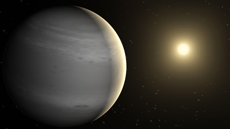 Very Large Telescope Discovers Exoplanet in Three-Star System