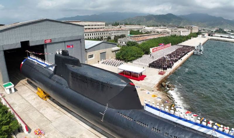 View the latest ballistic missile submarine of North Korea
