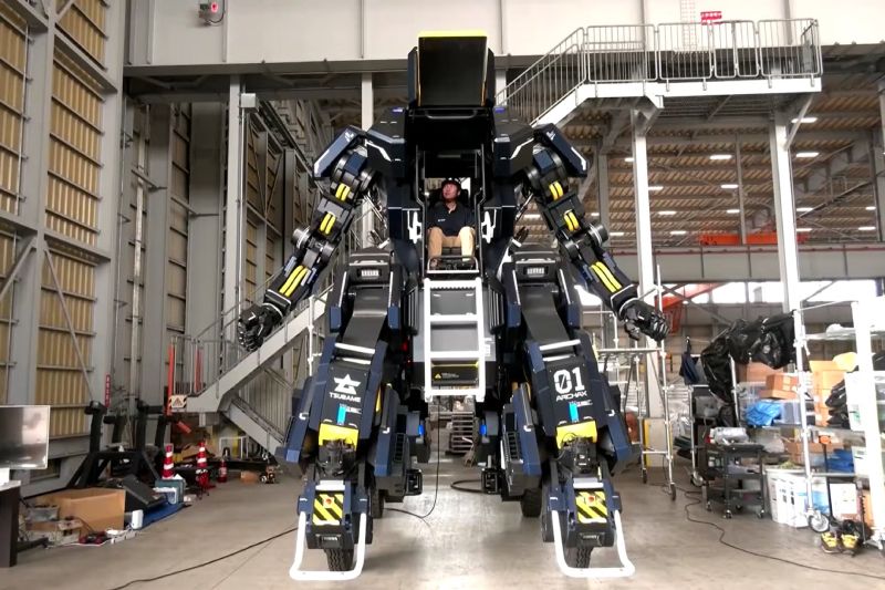 15-foot space exploration robot suit unveiled by Japanese startup