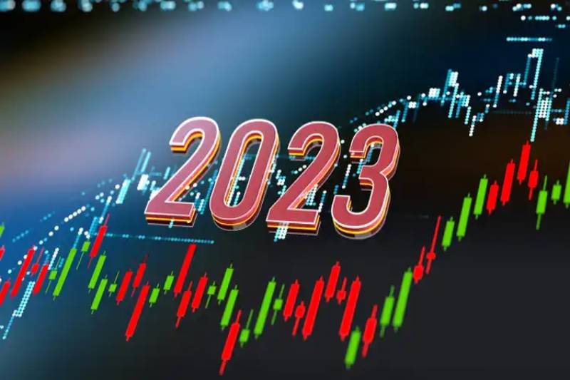 S&P 500 recap for 2023: Travel soars, AI and tech stocks thrive, while FMC, Enphase, Dollar General, Pfizer, and Moderna confront difficulties